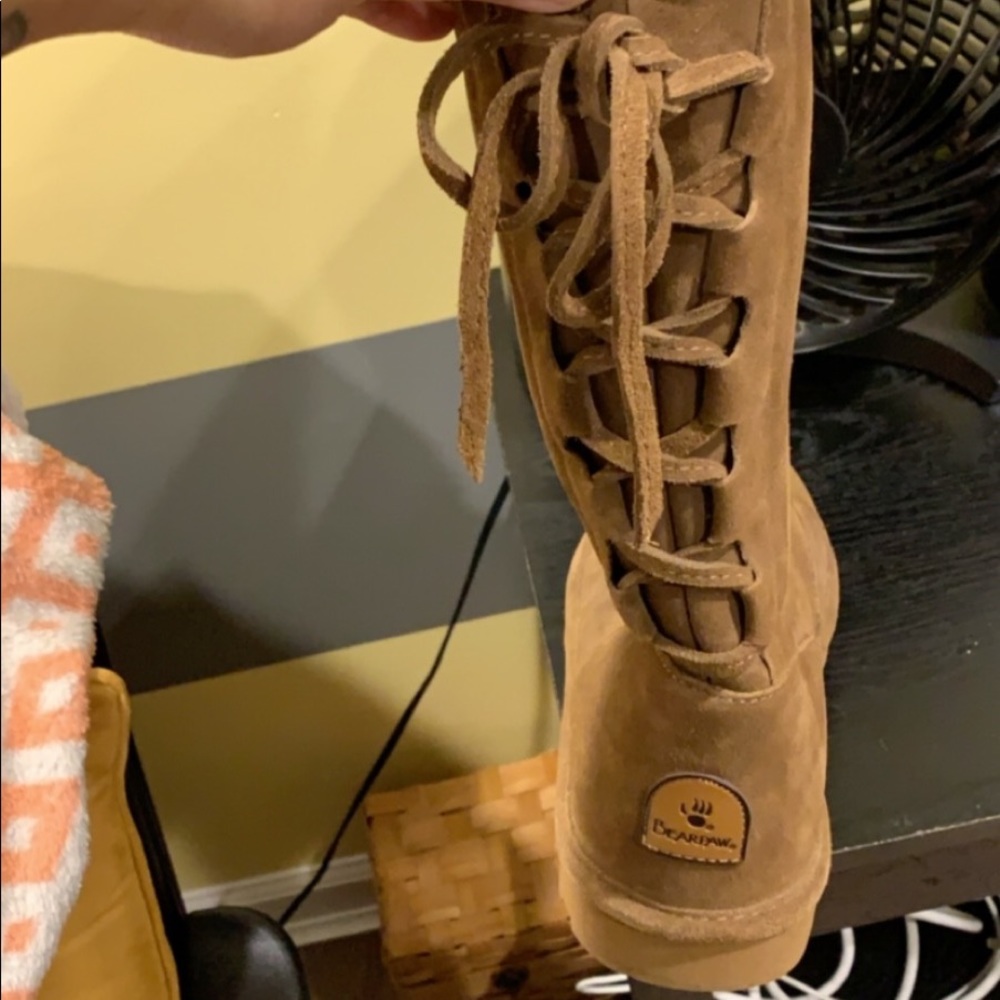 BEARPAW® Phylly Suede Laced-Back Boot